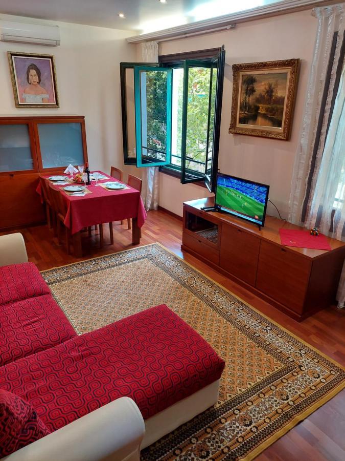Apartamento Gran Via De Les Corts Catalanes Barcelona Exteriör bild