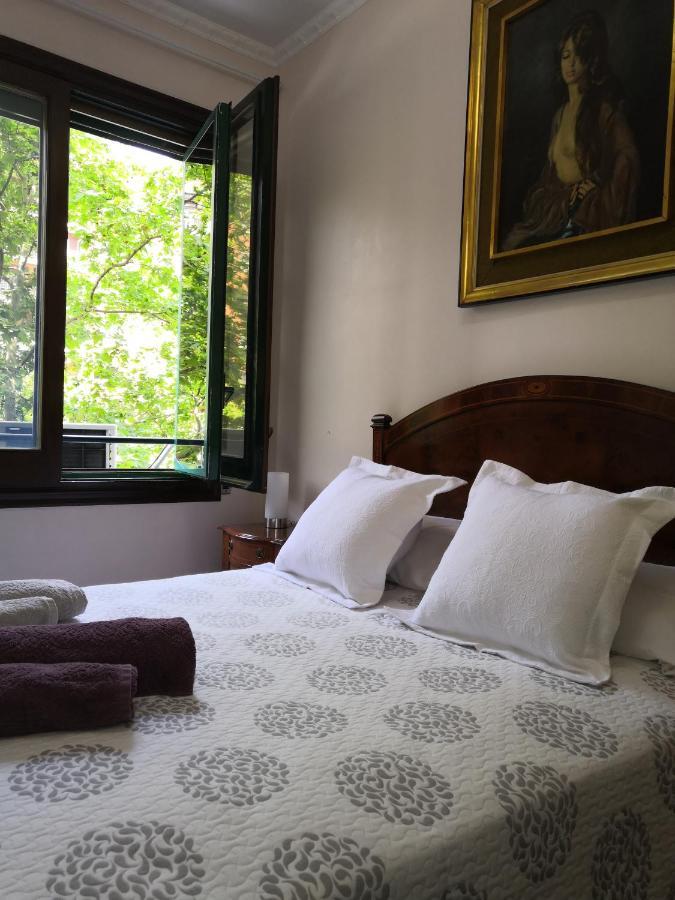 Apartamento Gran Via De Les Corts Catalanes Barcelona Exteriör bild