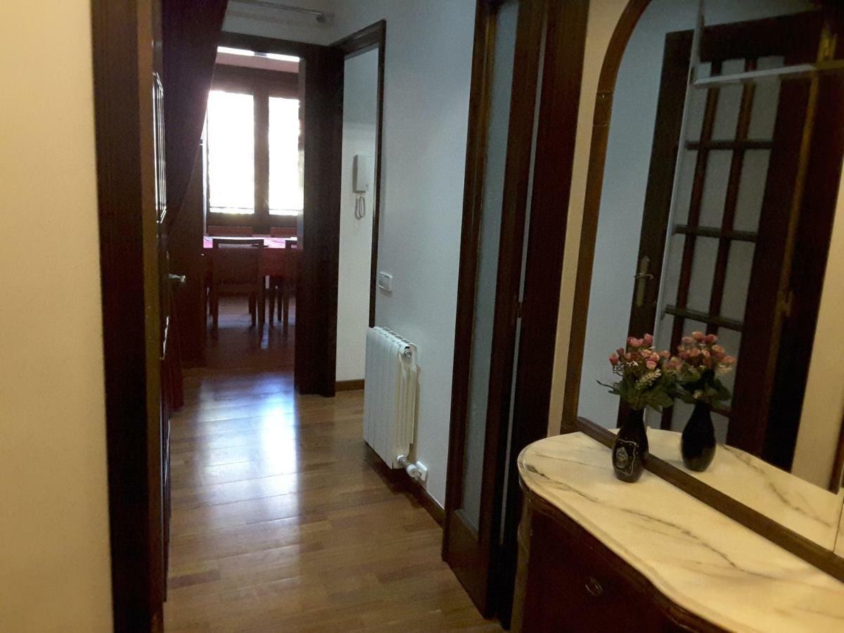 Apartamento Gran Via De Les Corts Catalanes Barcelona Exteriör bild